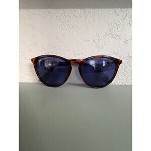 Ray-Ban RB4171 Erica, NWOB/NWOT Tortoise Frame